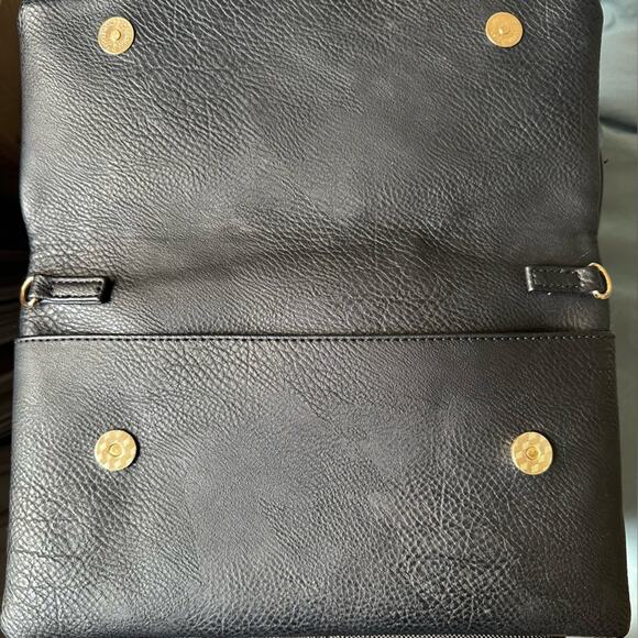 Moda Luxe Palermo Clutch NEW Stitch Detail Vegan Leather in Black w/ Gold Chain - Picture 11 of 11